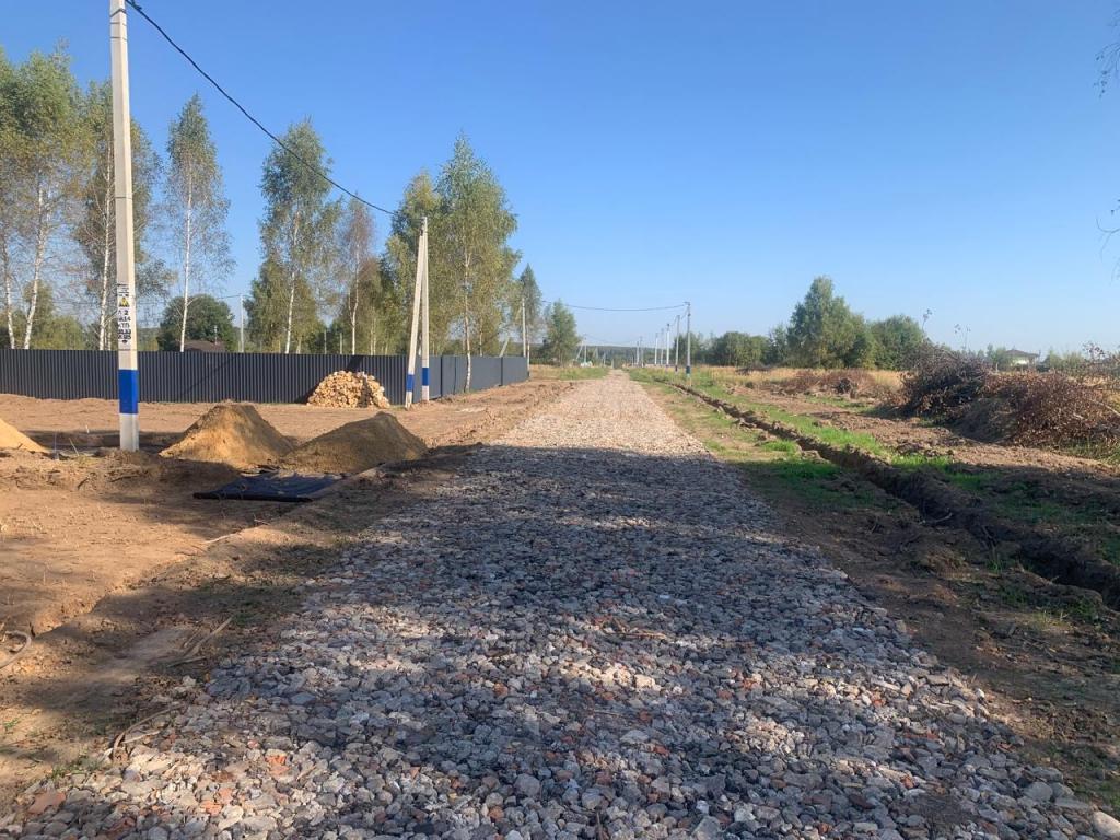 В поселке «Ясная поляна» сделана дорога еще на одной улице.
