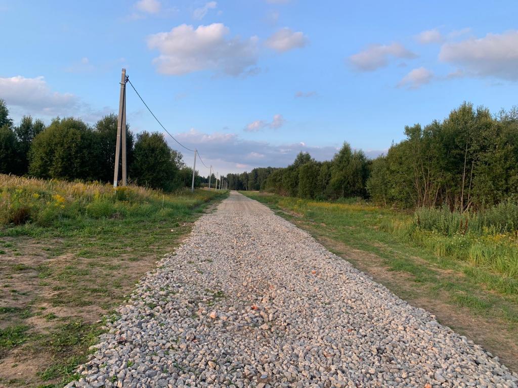 В поселке «Костинский лес» закончено строительство дороги еще на одной улице.