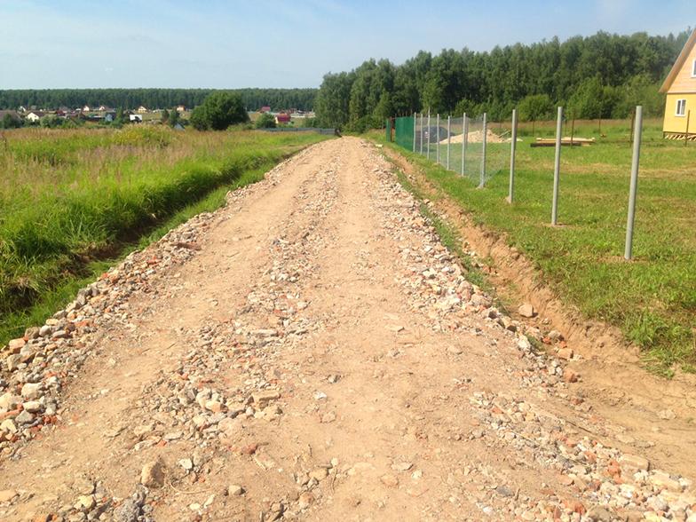 Продолжается строительство подъездной дороги к КП «Костинский лес»